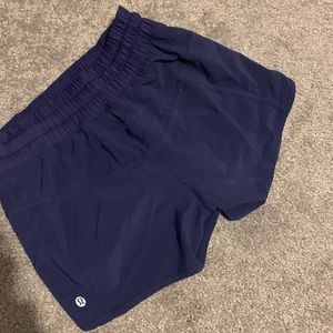 lululemon Tracker Short 4” Navy Size 4